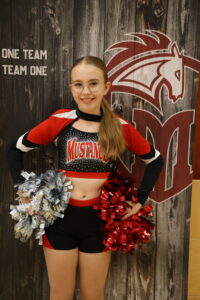 Cheerleader Hannah Seidl