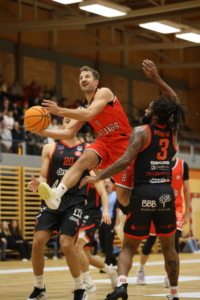 K 9 Cup gg Traisk. (73 81)