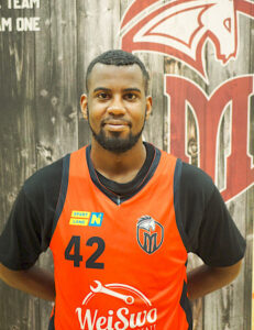 Nicolau_Kiama